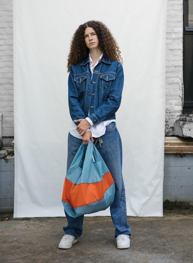 Susan Bijl - Shopping Bag Concept & Oranda - trus.